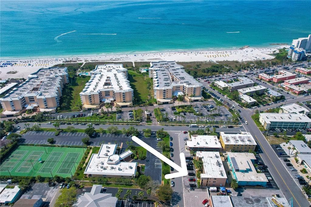 505 66TH AVENUE UNIT 4 ST PETE BEACH, FL 33706
