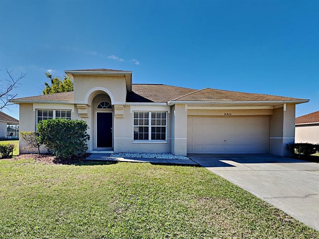 8425 SPLIT CREEK CIRCLE LAKELAND, FL 33809