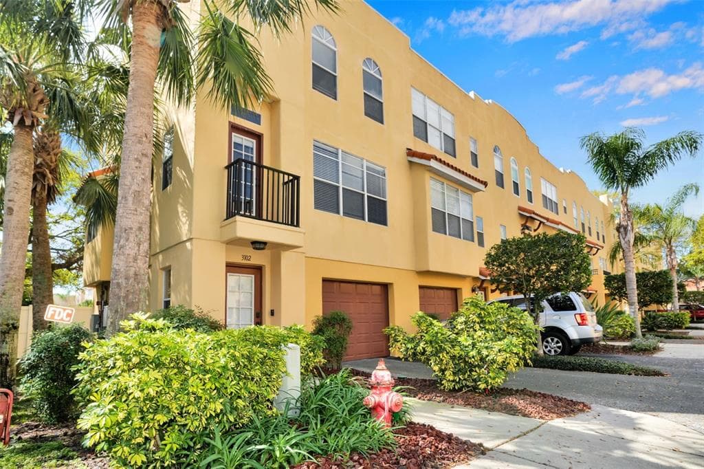 3102 TOSCANA CIRCLE TAMPA, FL 33611