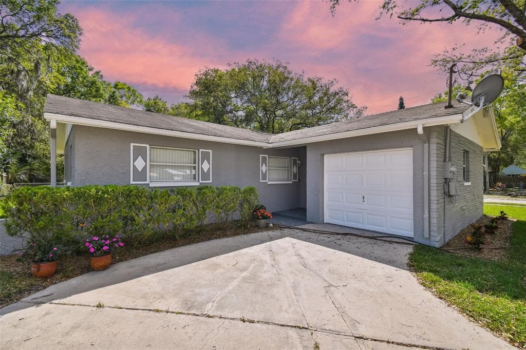 7001 ALLVIEW DRIVE TAMPA, FL 33637