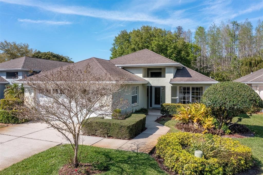 1008 DALESIDE LANE