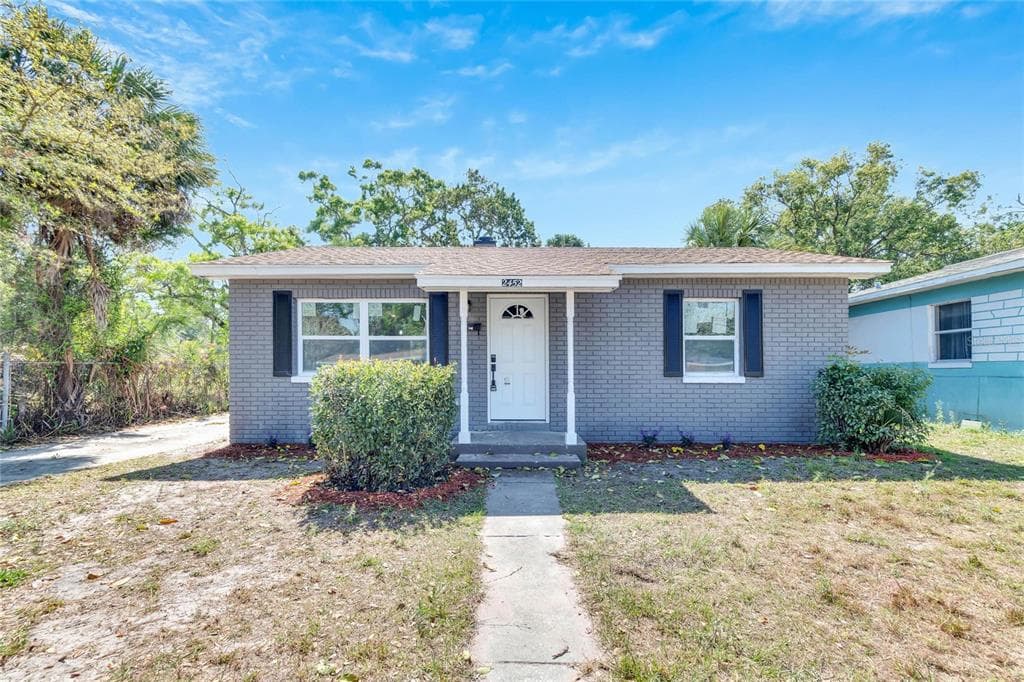 2452 17TH AVENUE S ST PETERSBURG, FL 33712