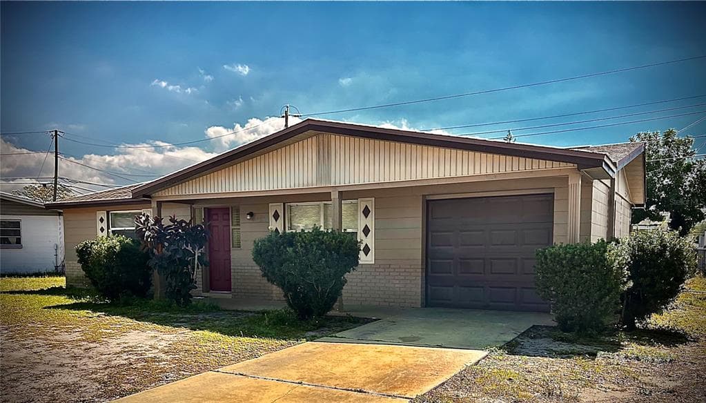 4942 DARLINGTON ROAD HOLIDAY, FL 34690