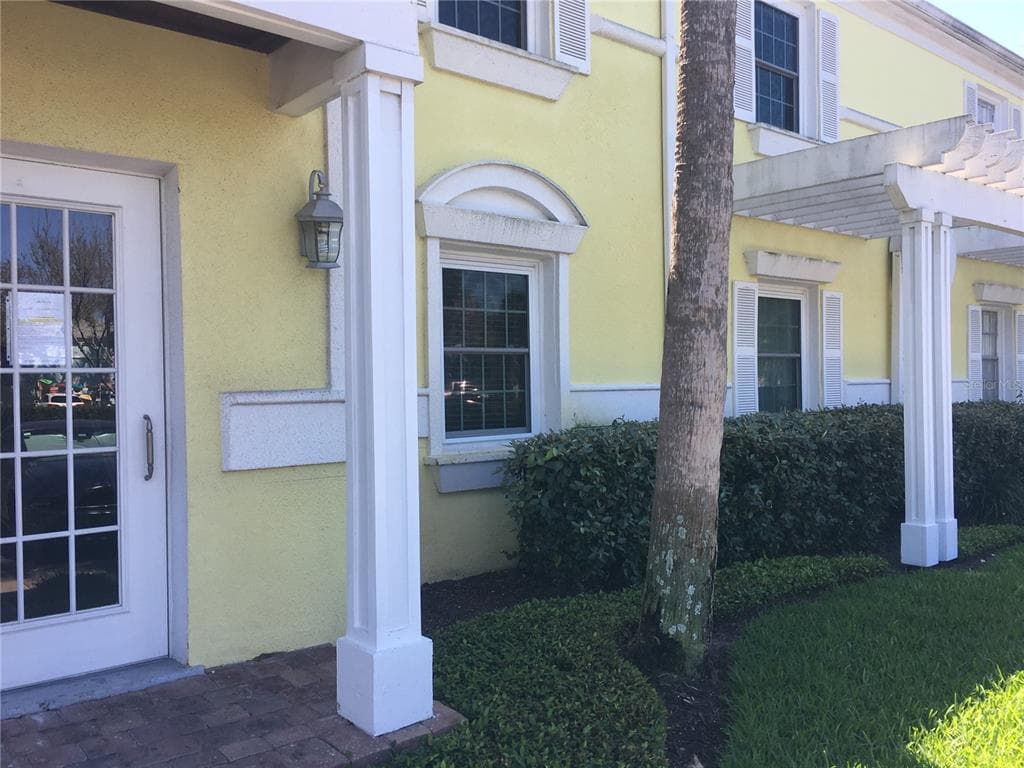 5174 BEACH DRIVE SE UNIT B ST PETERSBURG, FL 33705
