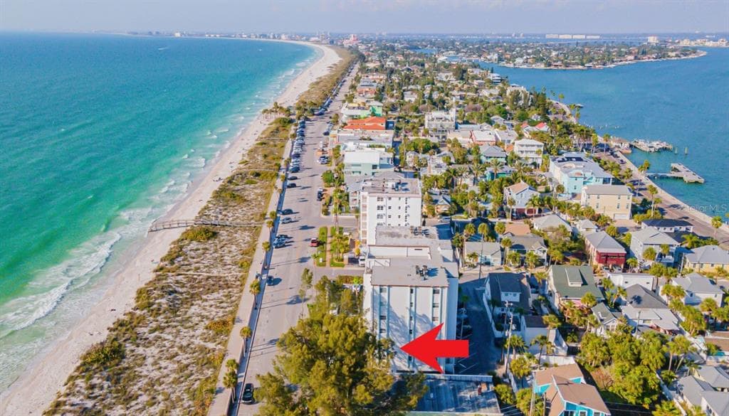 403 GULF WAY UNIT 201 ST PETE BEACH, FL 33706