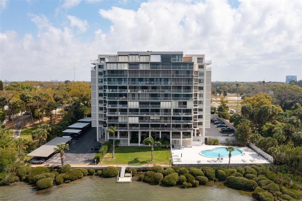 500 N OSCEOLA AVENUE UNIT 511 CLEARWATER, FL 33755