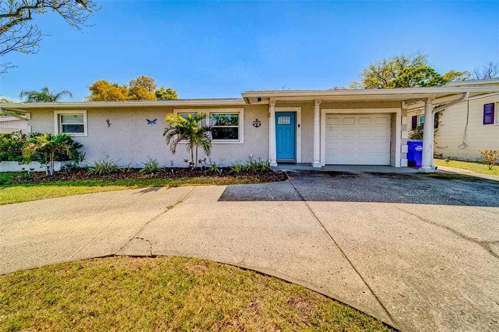 11472 PARK BOULEVARD SEMINOLE, FL 33772