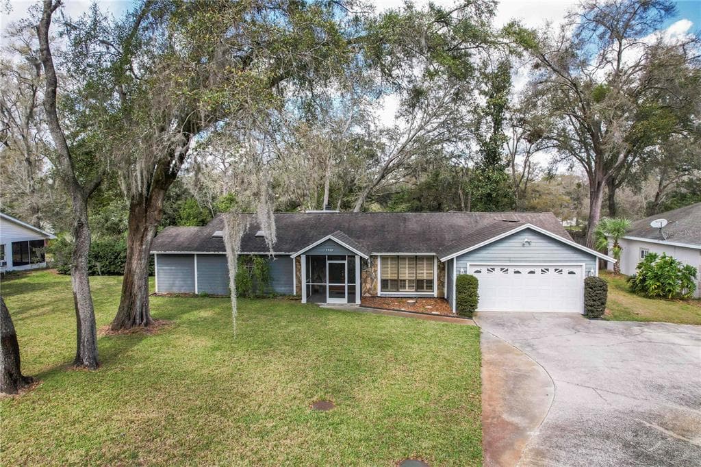 2508 RUSTIC OAKS DRIVE LUTZ, FL 33559