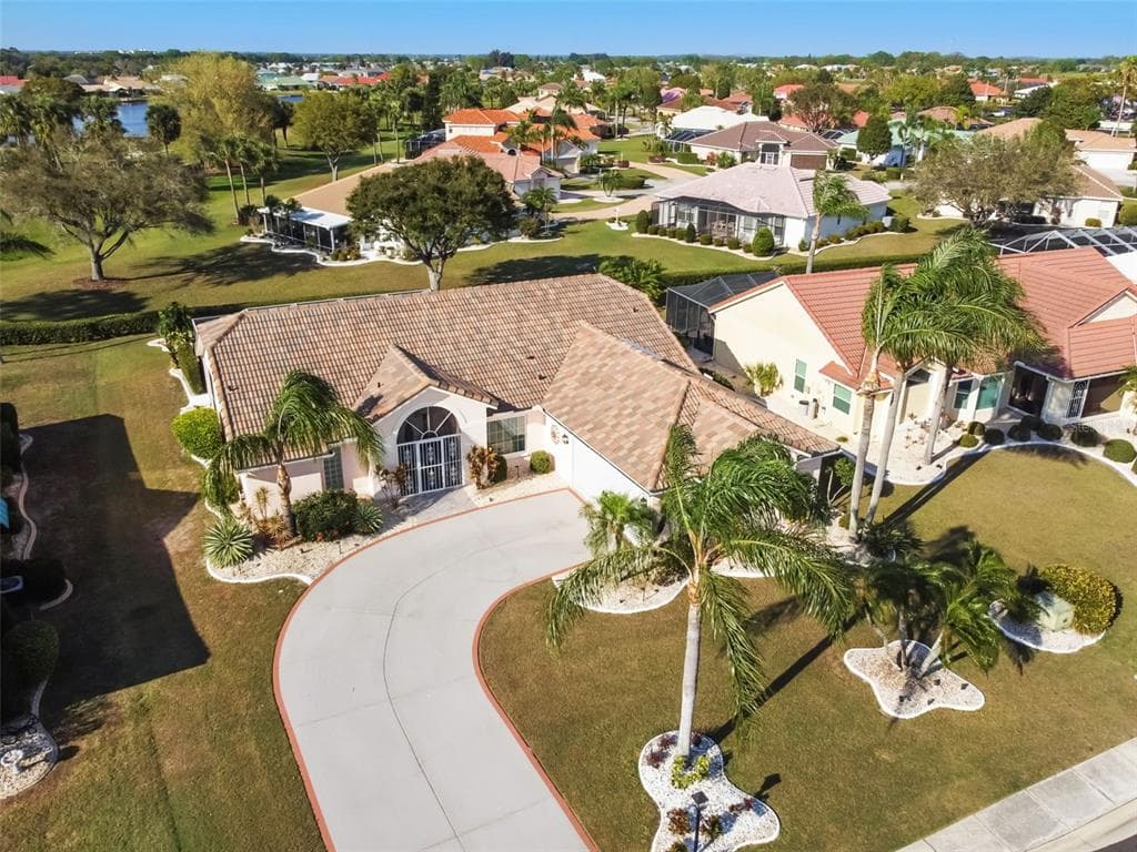 2248 NEW BEDFORD DRIVE SUN CITY CENTER, FL 33573