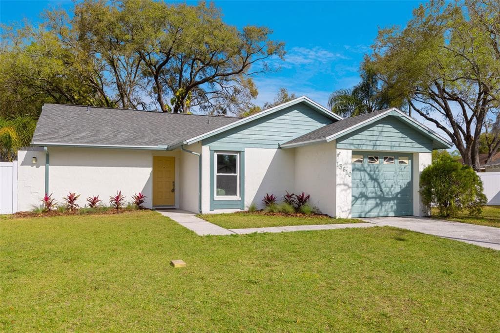 13610 COZY PLACE TAMPA, FL 33625