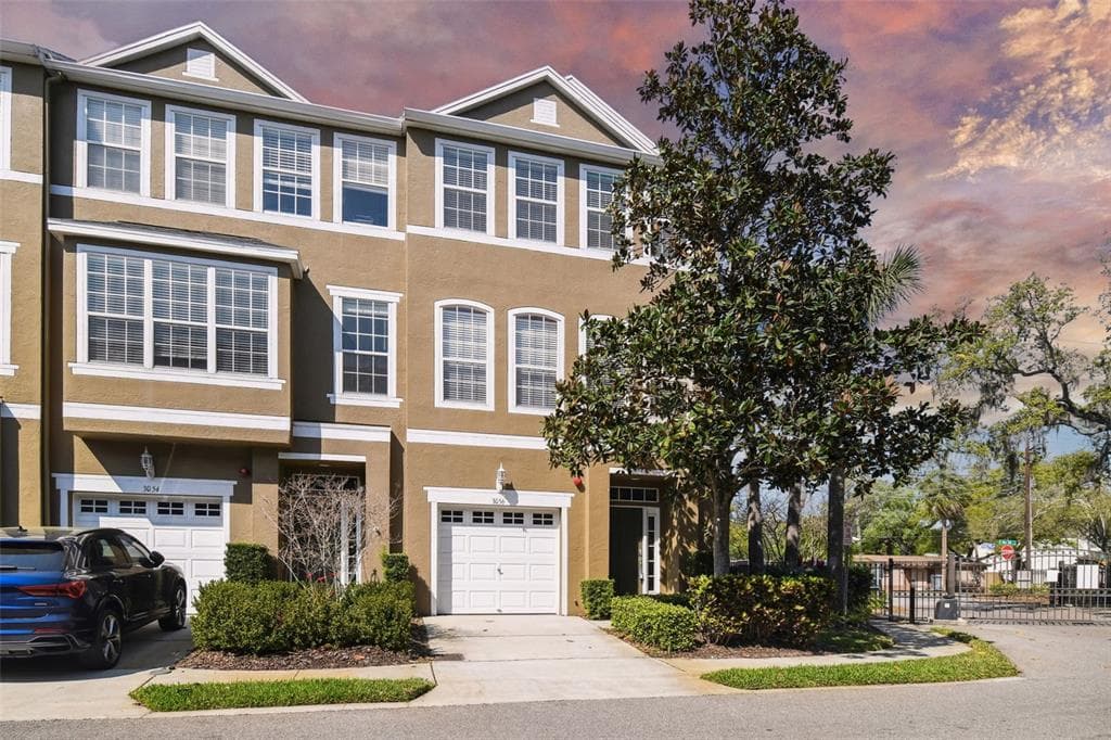 3056 POINTEVIEW DRIVE TAMPA, FL 33611