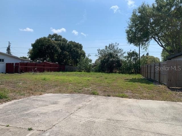 8766 94TH AVENUE LARGO, FL 33777