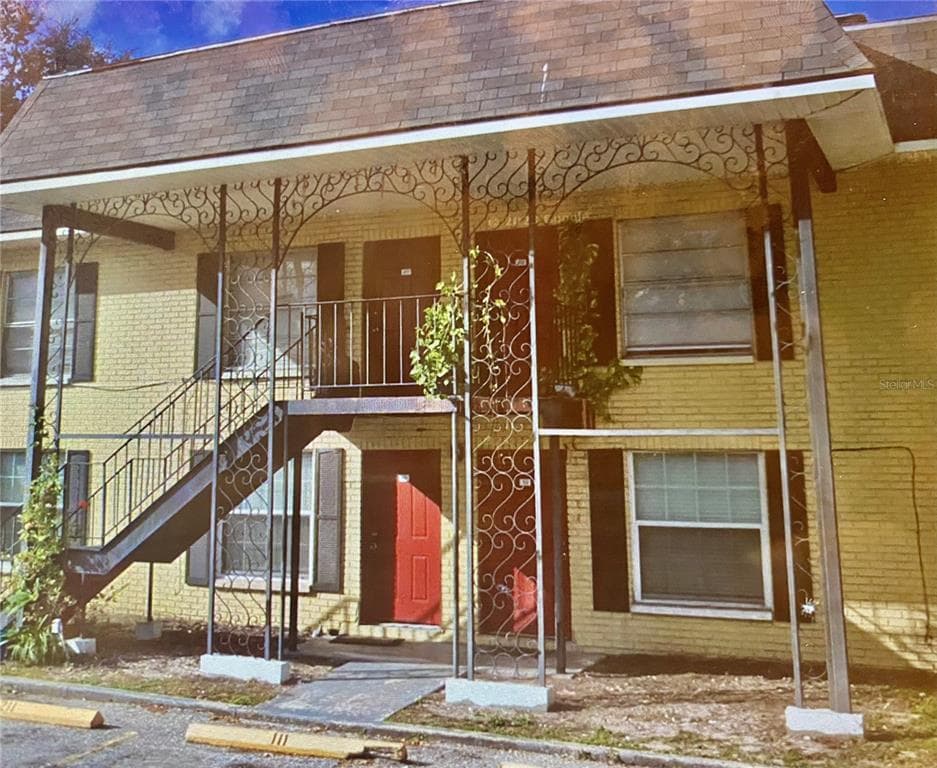 2800 E 113TH AVE UNIT B4211 TAMPA, FL 33612