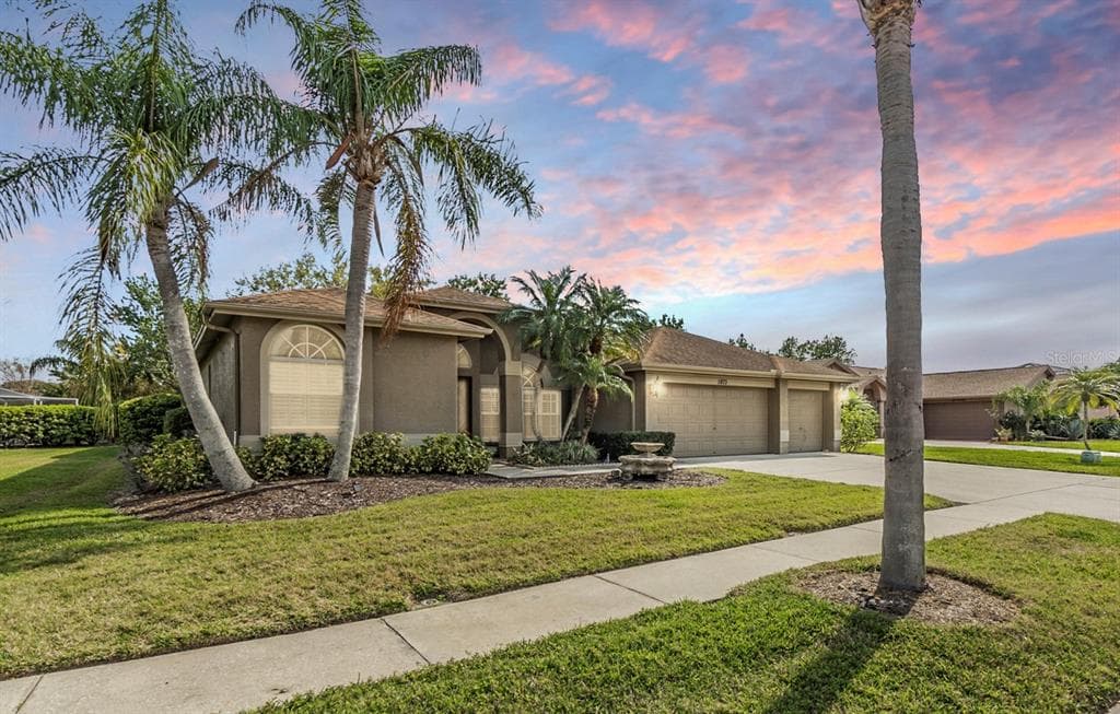 1873 EAGLE TRACE BOULEVARD PALM HARBOR, FL 34685