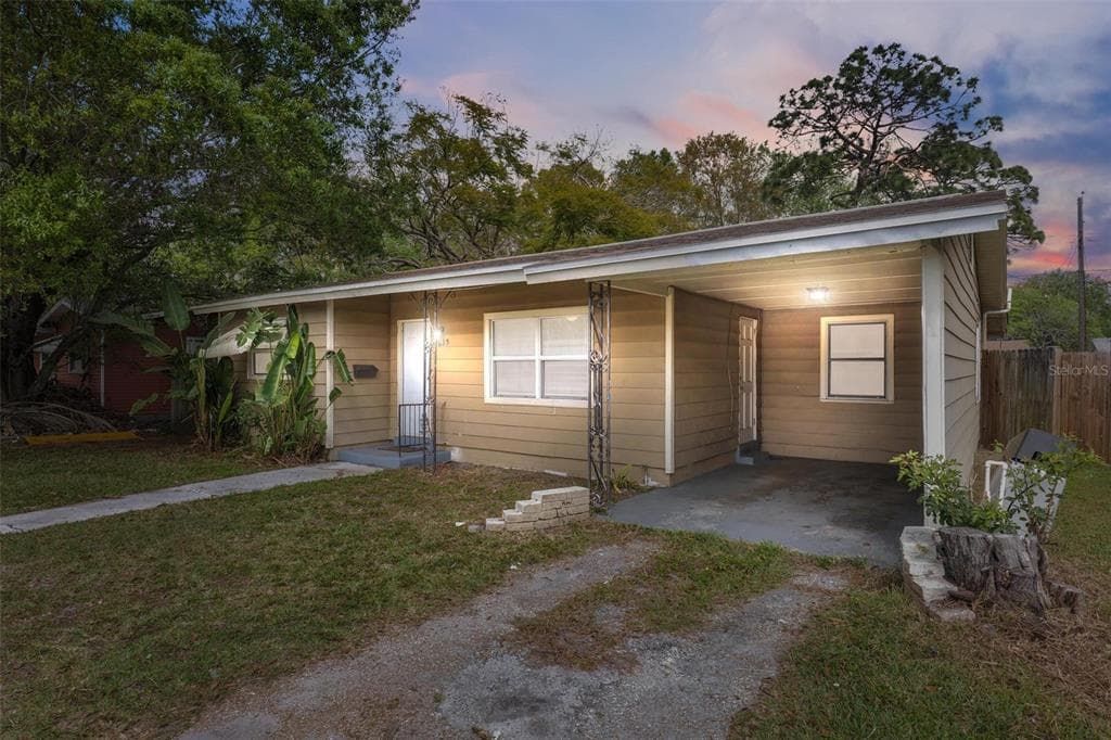 4635 5TH AVENUE S ST PETERSBURG, FL 33711