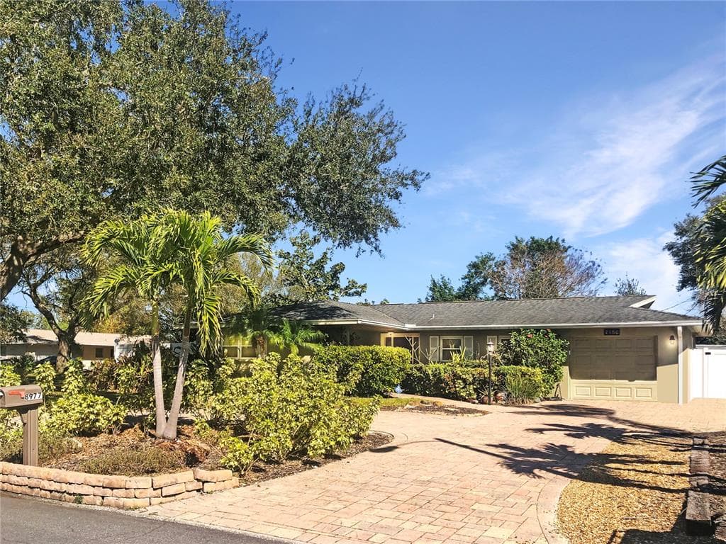 8977 110TH LANE SEMINOLE, FL 33772