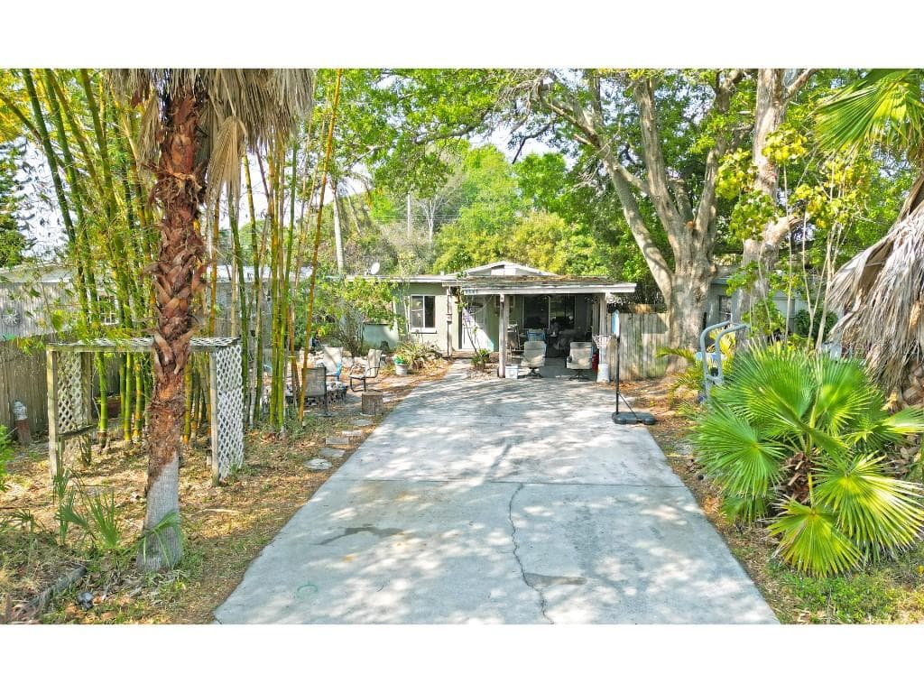 7545 35TH AVENUE N ST PETERSBURG, FL 33710