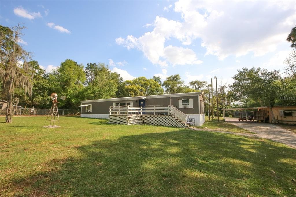17446 CHORVAT AVENUE SPRING HILL, FL 34610