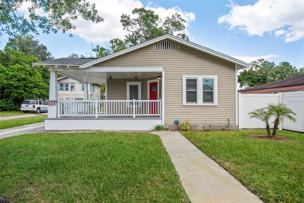 6605 N ELIZABETH STREET TAMPA, FL 33604