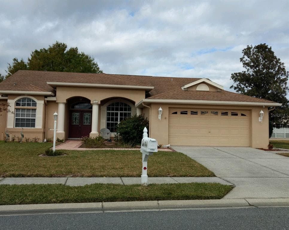 7901 PORTRAIT COURT NEW PORT RICHEY, FL 34654