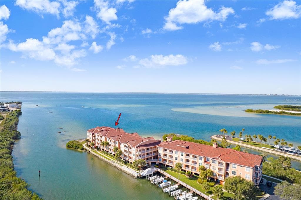 5000 CULBREATH KEY WAY UNIT 9122 TAMPA, FL 33611