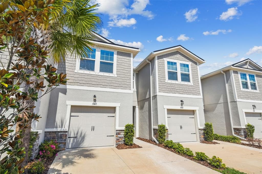 5815 GRAND SONATA AVE LUTZ, FL 33558