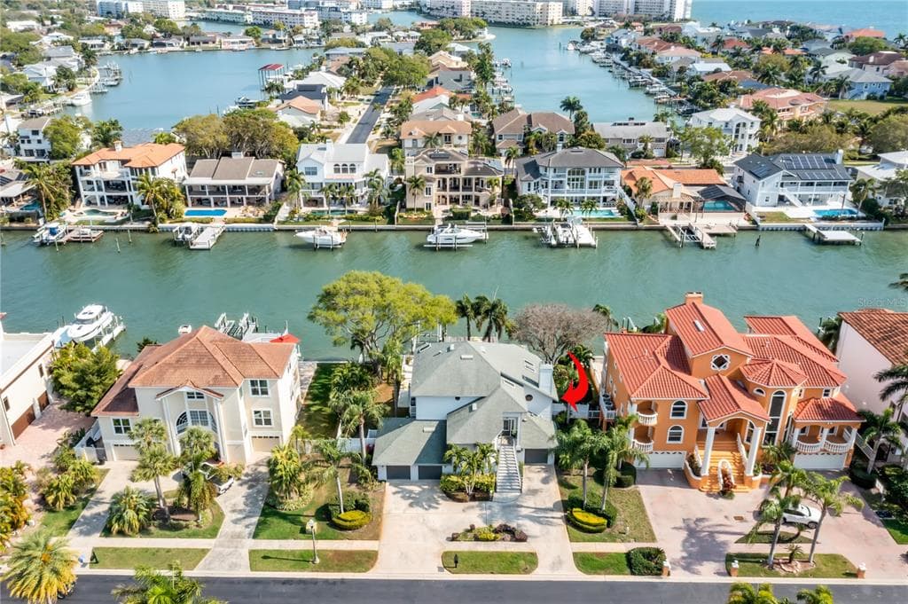 2806 KIPPS COLONY DRIVE GULFPORT, FL 33707