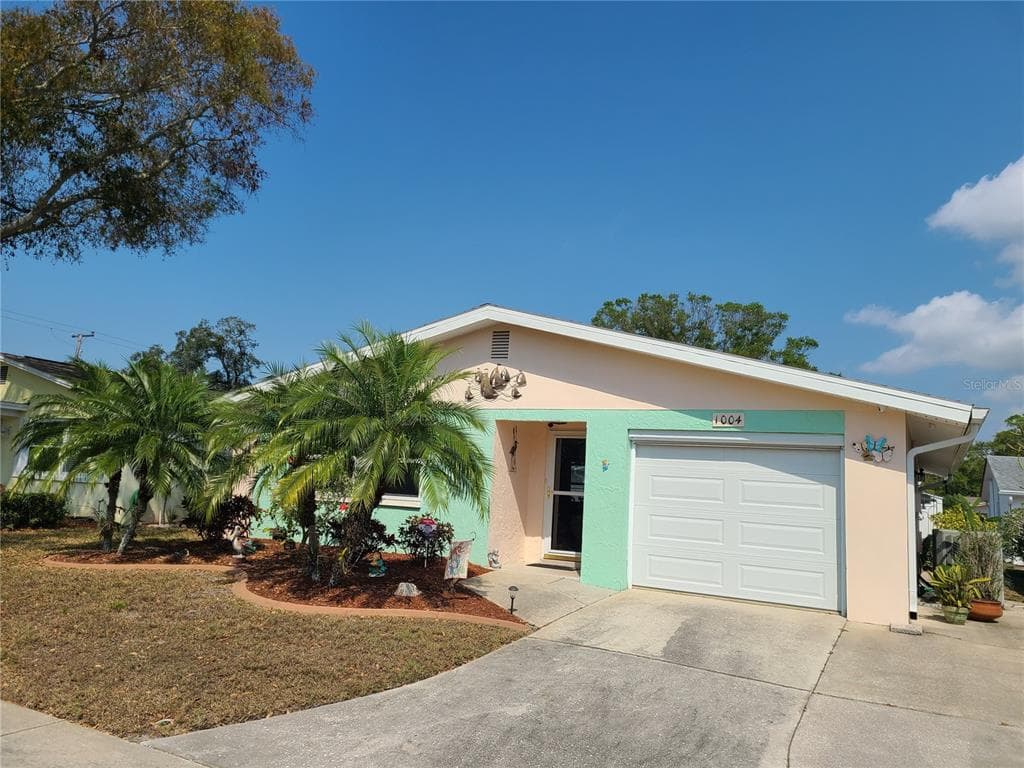 1004 OSPREY COURT DUNEDIN, FL 34698