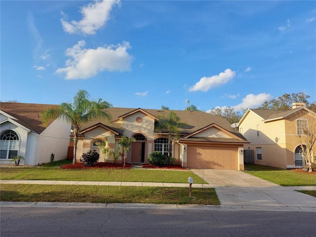 2318 NEEDHAM DRIVE VALRICO, FL 33596