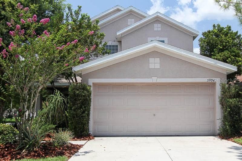 5904 WRENWATER DRIVE LITHIA, FL 33547