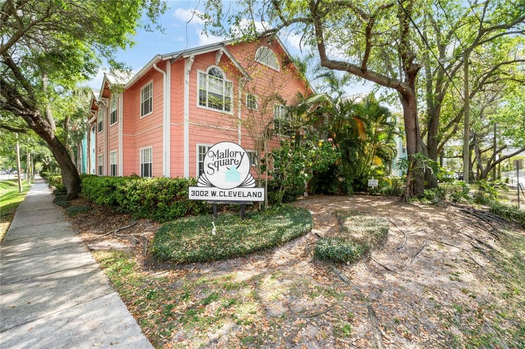 3002 W CLEVELAND STREET UNIT C7 TAMPA, FL 33609