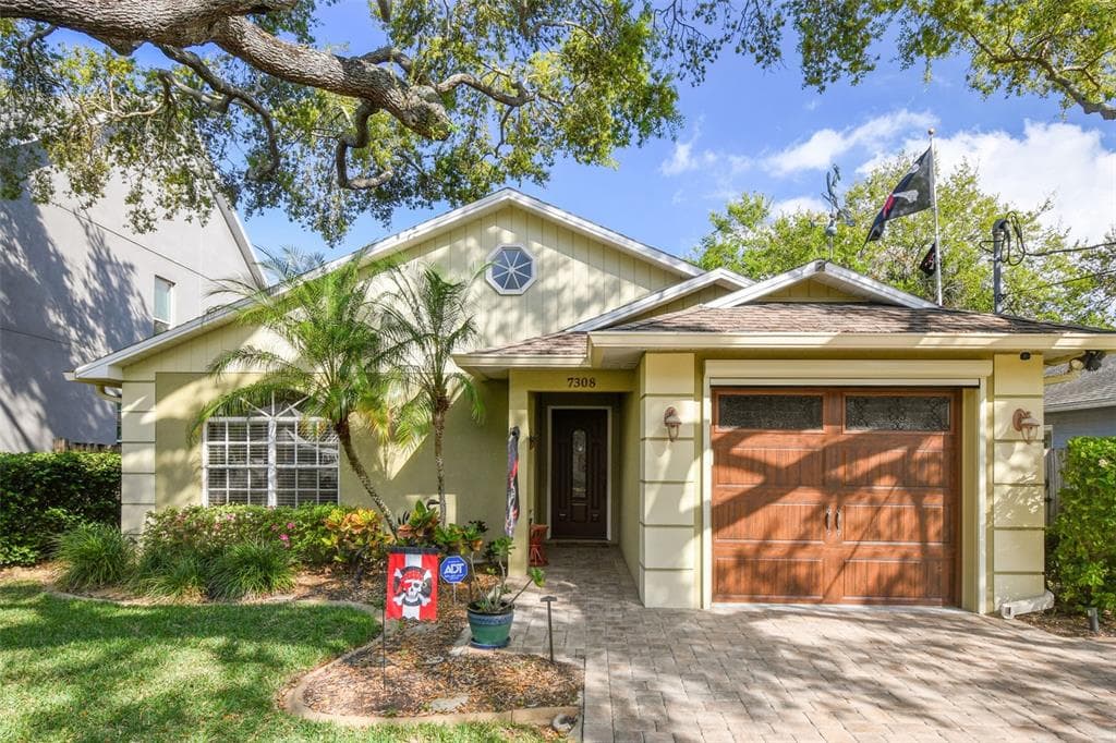 7308 S FITZGERALD STREET TAMPA, FL 33616