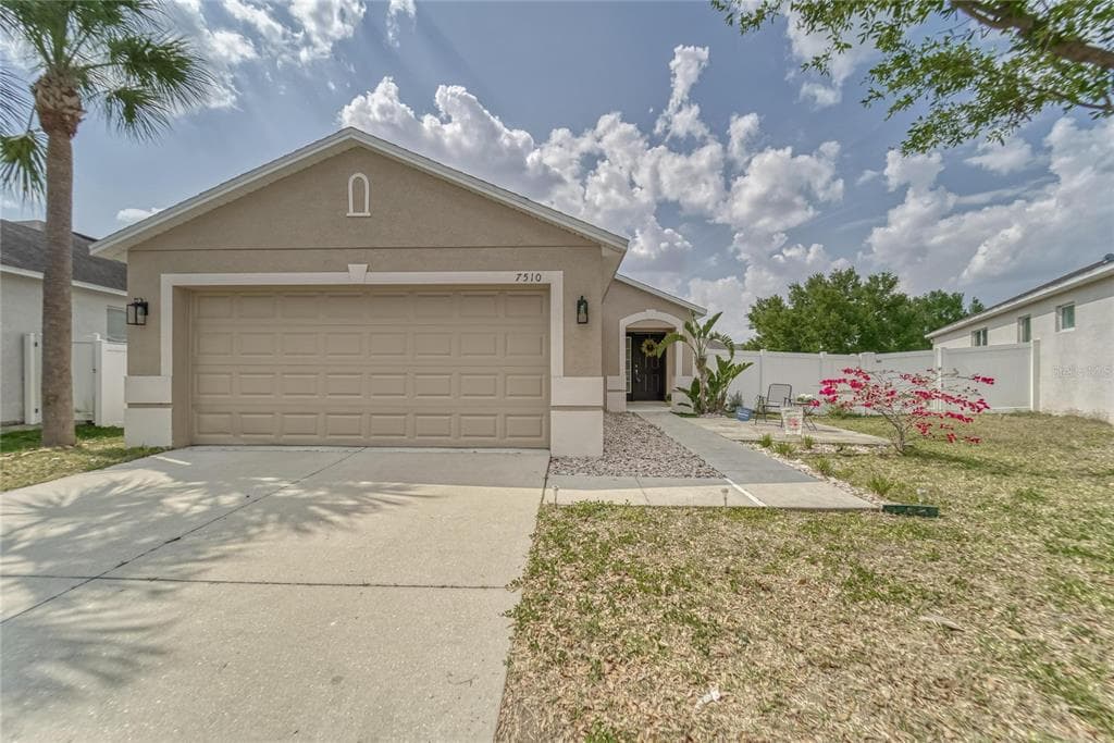 7510 FOREST MERE DRIVE