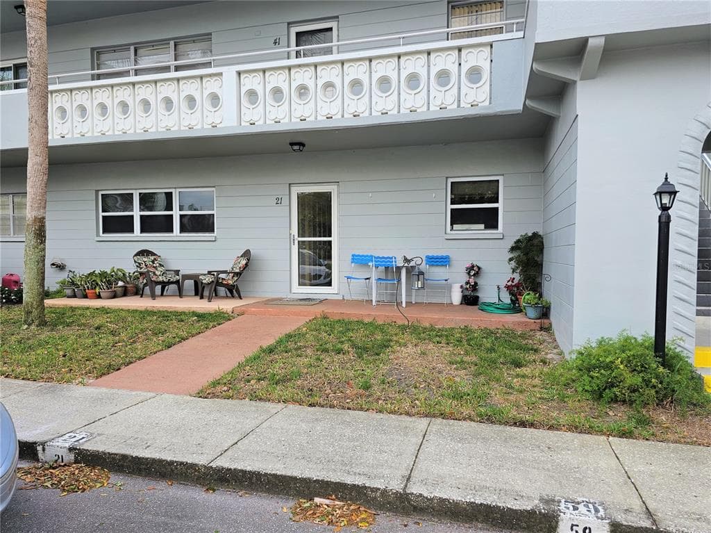 2341 HAITIAN DRIVE UNIT 21 CLEARWATER, FL 33763