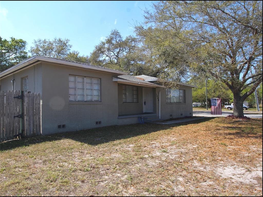 7096 54TH AVENUE N ST PETERSBURG, FL 33709