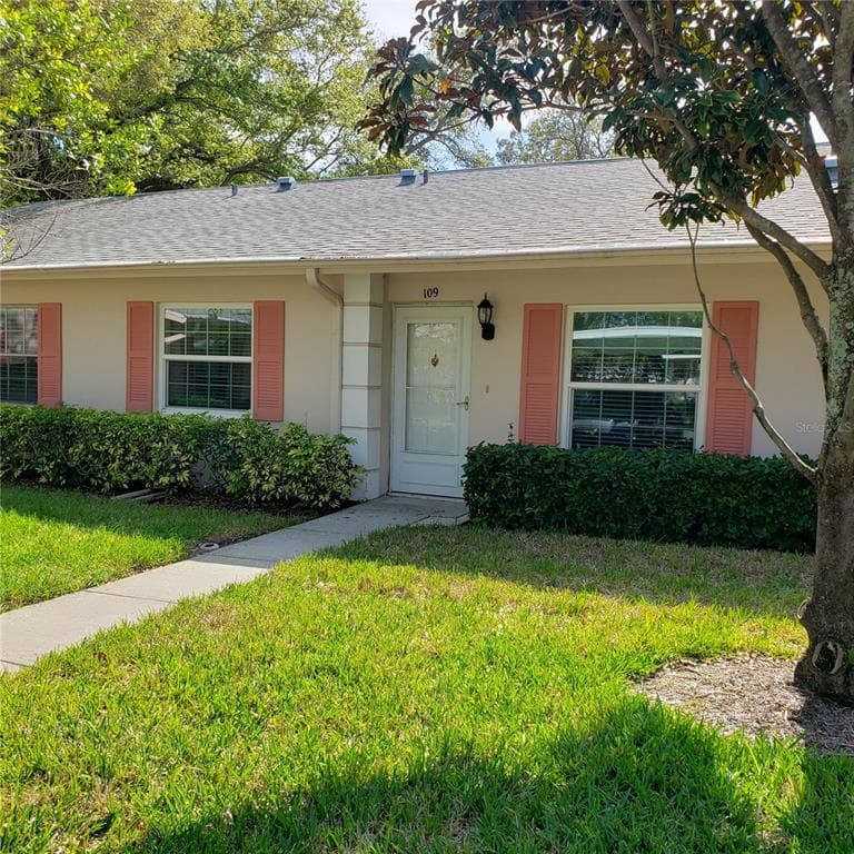 1535 NURSERY ROAD UNIT 109 CLEARWATER, FL 33756