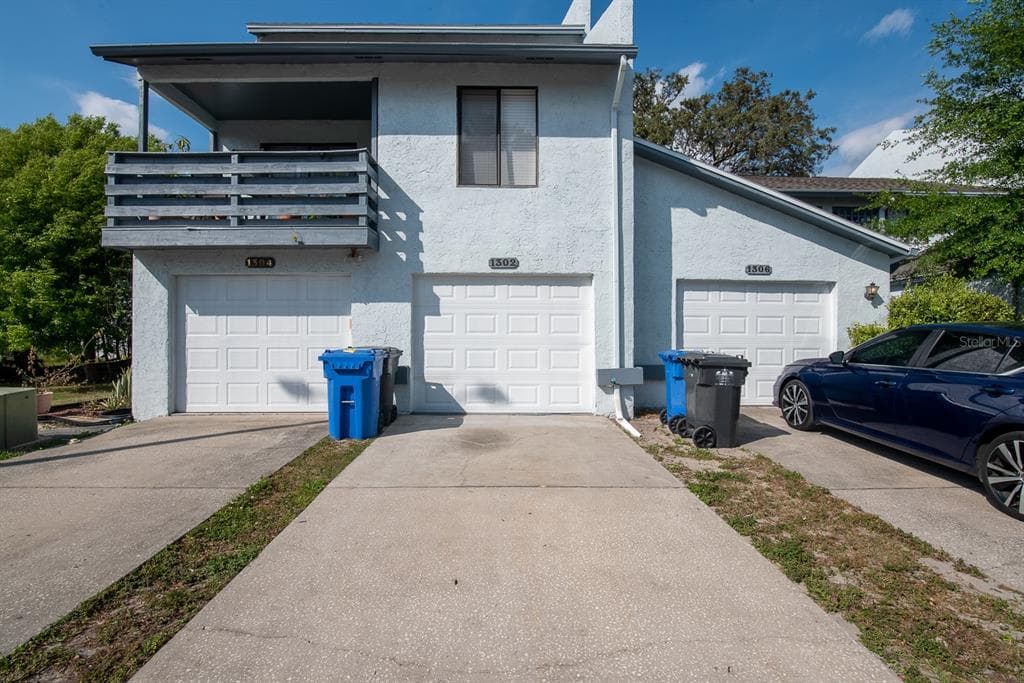 1302 MOUNTAIN VIEW DRIVE TAMPA, FL 33612