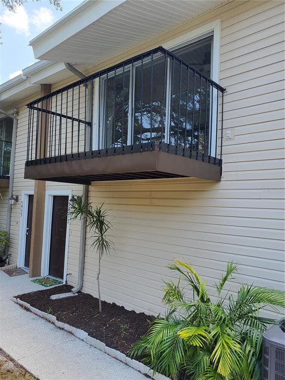 5411 SWEETWATER TERRACE CIRCLE UNIT 5411 TAMPA, FL 33634