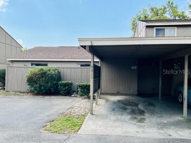 7911 CITRUS DRIVE UNIT 7911 TEMPLE TERRACE, FL 33637