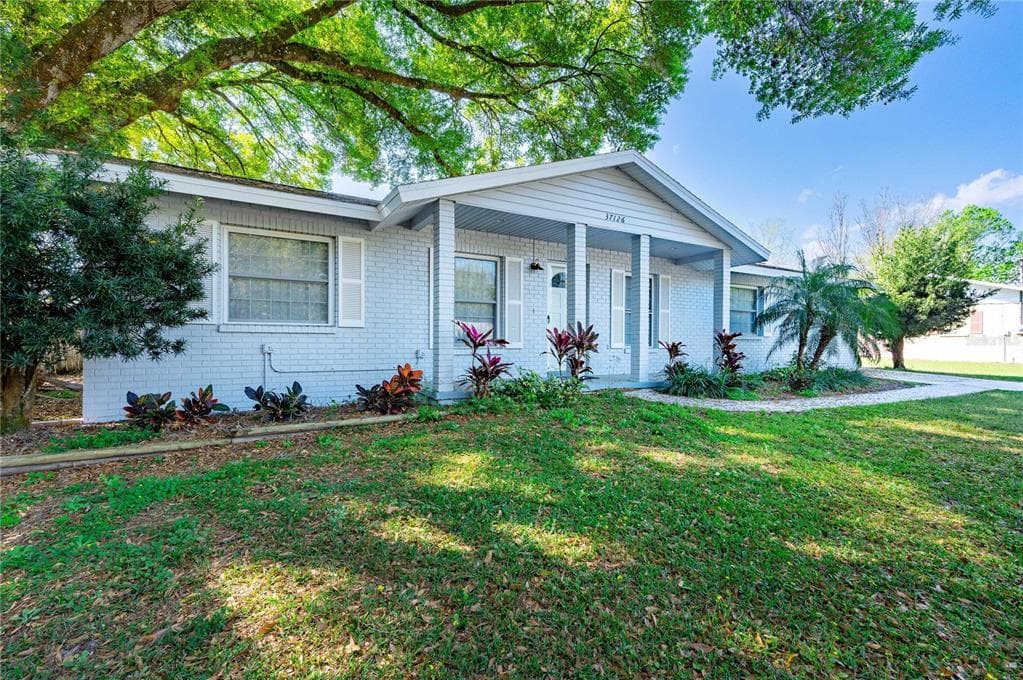 37126 PRICE DRIVE ZEPHYRHILLS, FL 33541