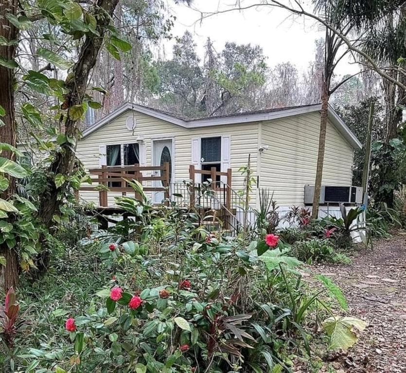 6752 WOODSMAN DRIVE WESLEY CHAPEL, FL 33544