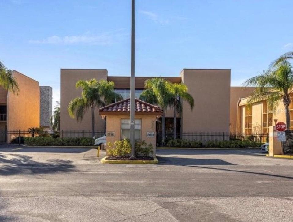 5820 N CHURCH AVENUE UNIT 442 TAMPA, FL 33614