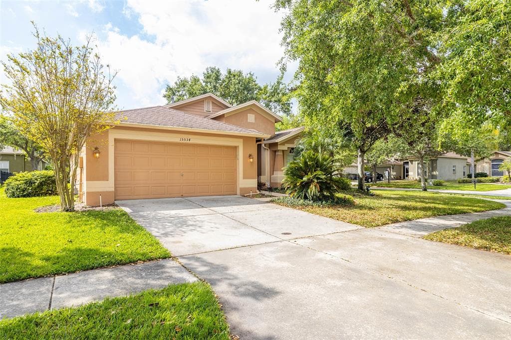 15534 MARTINMEADOW DRIVE LITHIA, FL 33547