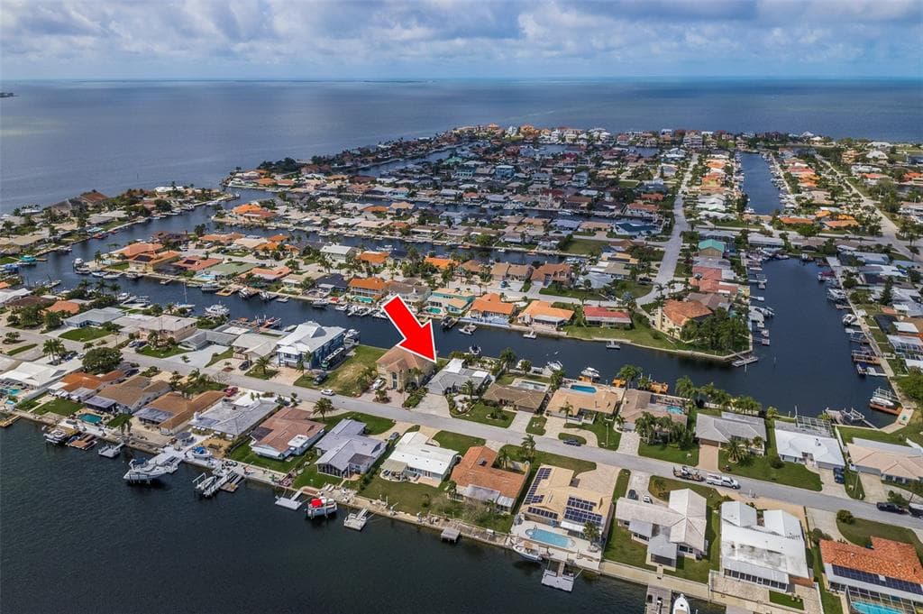 5101 GALLEON COURT NEW PORT RICHEY, FL 34652