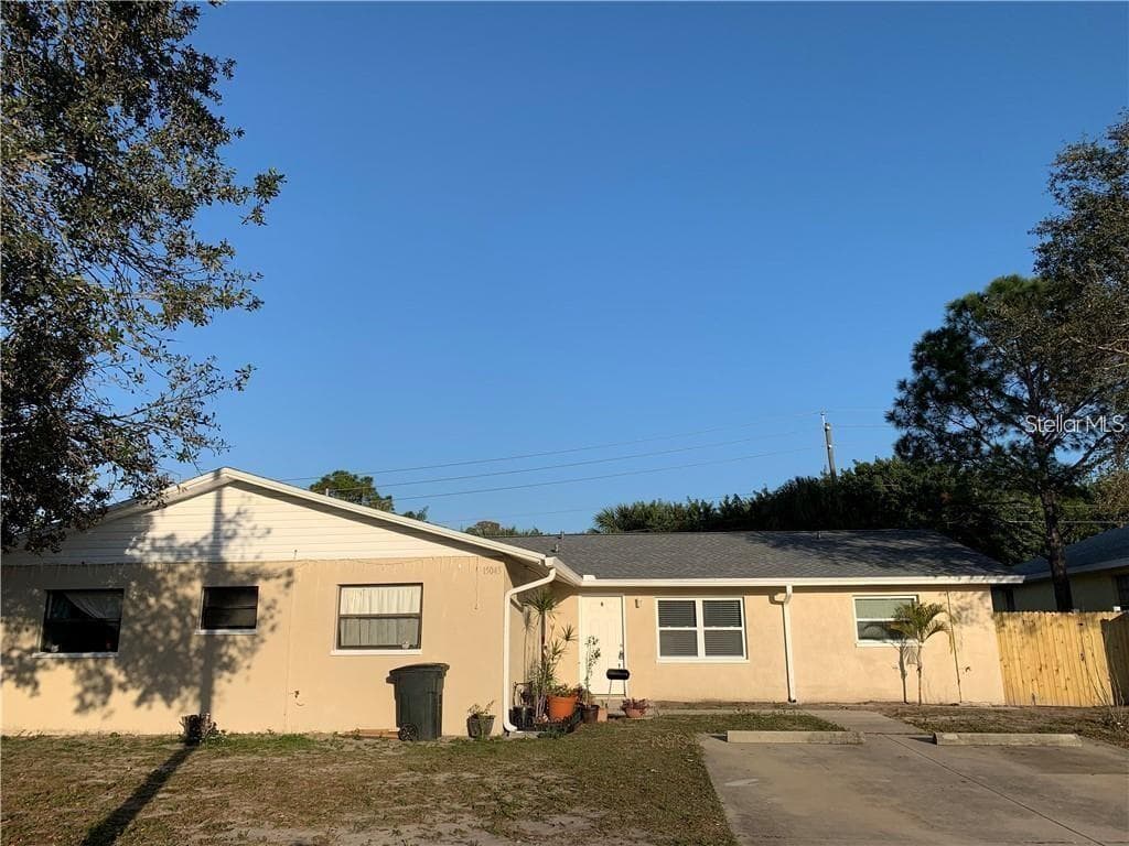 15045 WILLOW WAY UNIT B CLEARWATER, FL 33760