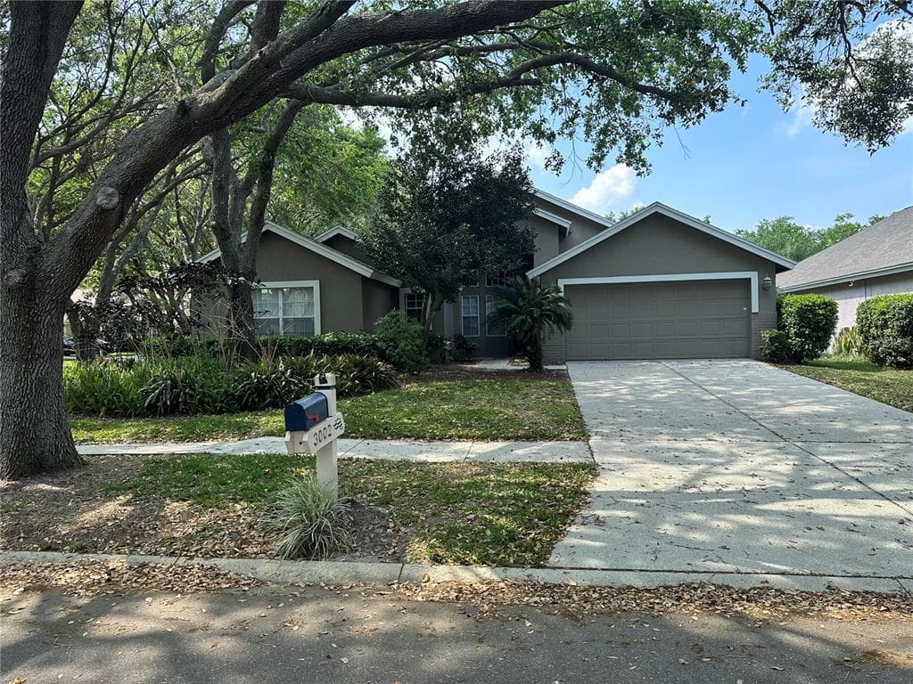 3002 BENT CREEK DRIVE VALRICO, FL 33596