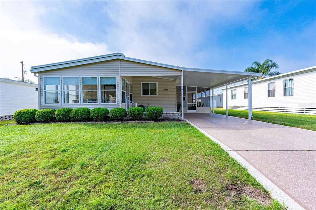 36946 TARA AVENUE ZEPHYRHILLS, FL 33542
