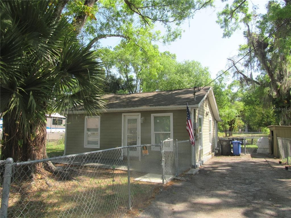 2905 ORIENT ROAD TAMPA, FL 33619