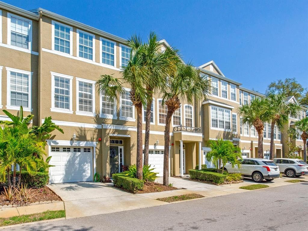 3023 BAYSHORE POINTE DRIVE TAMPA, FL 33611