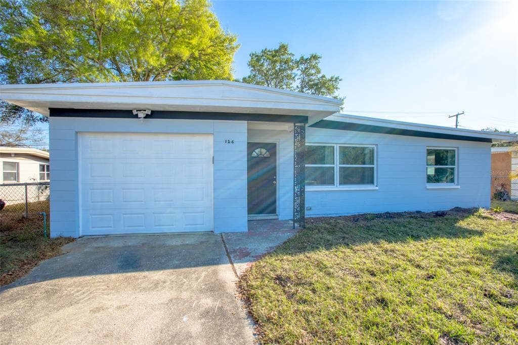 126 11TH AVENUE SW LARGO, FL 33770